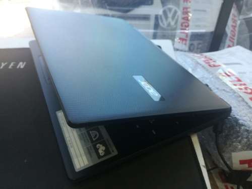 ***AS NEW***ACER ASPIRE 15 ES1*LATEST 6TH GEN CELERON*N3050*500GB HDD*2GB RAM*HD DISPLAY*